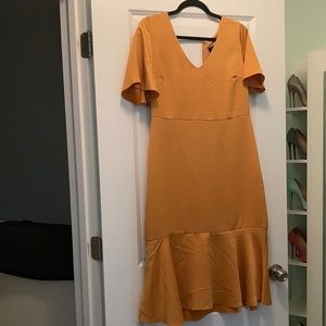 8P. Banana Republic midi dress. Never worn.